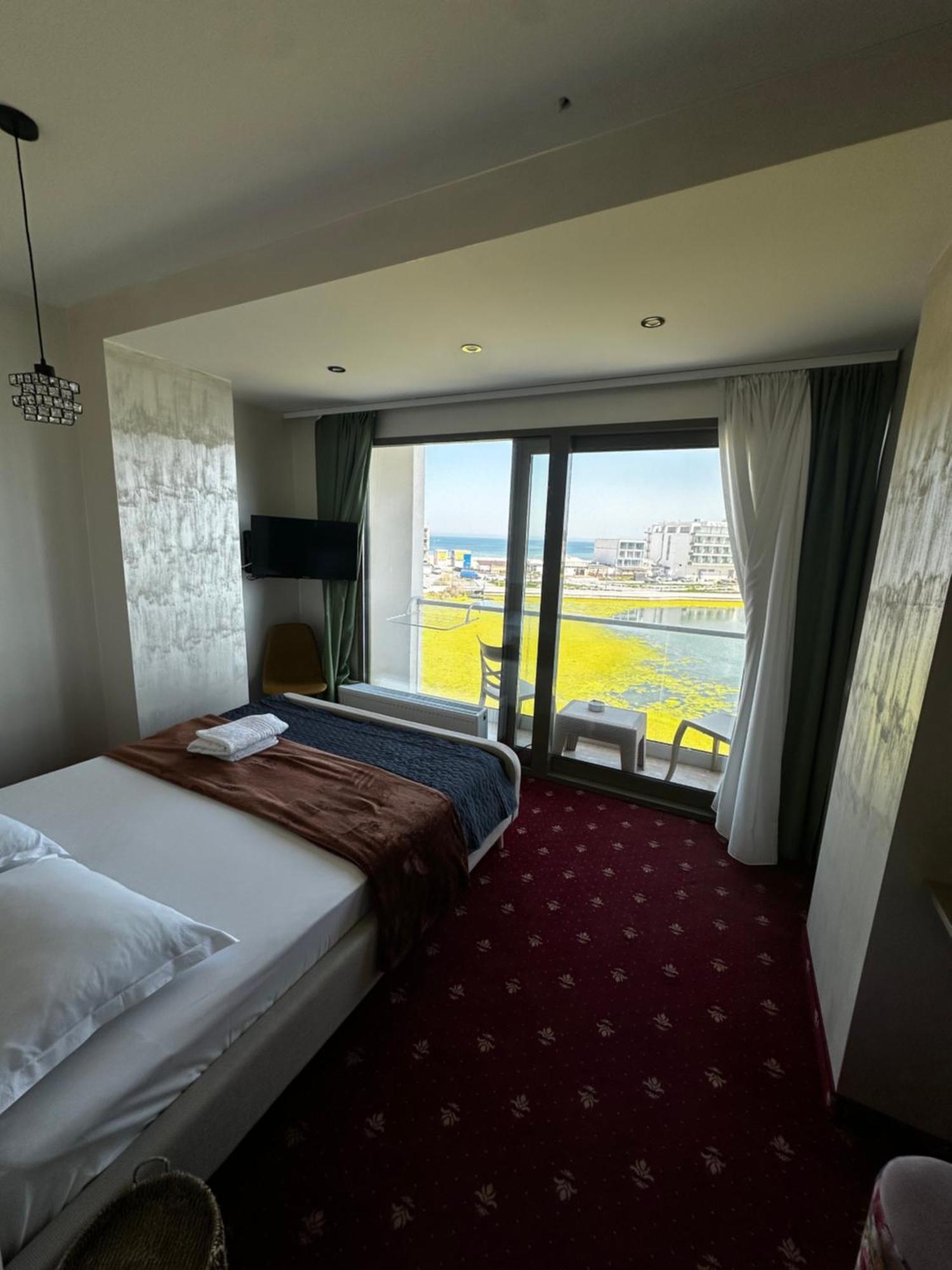White Boutique Hotel- Eforie Nord Eksteriør bilde