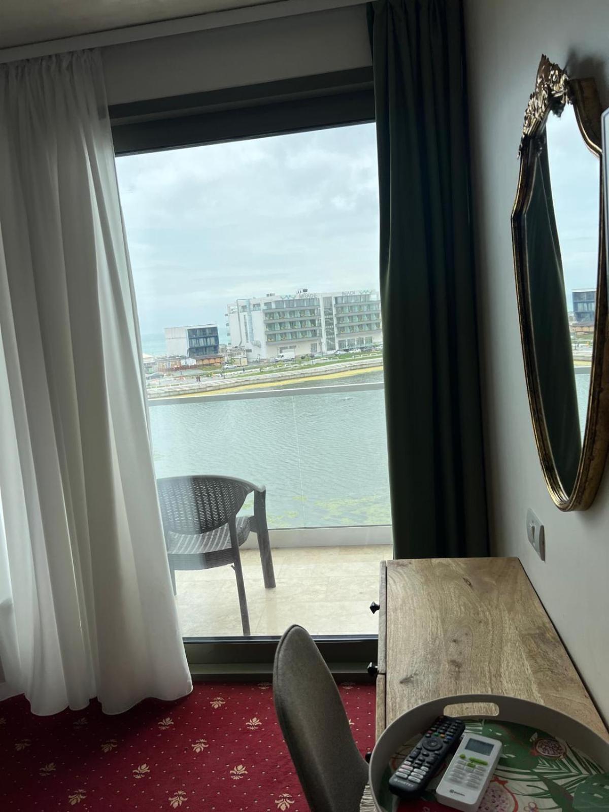 White Boutique Hotel- Eforie Nord Eksteriør bilde