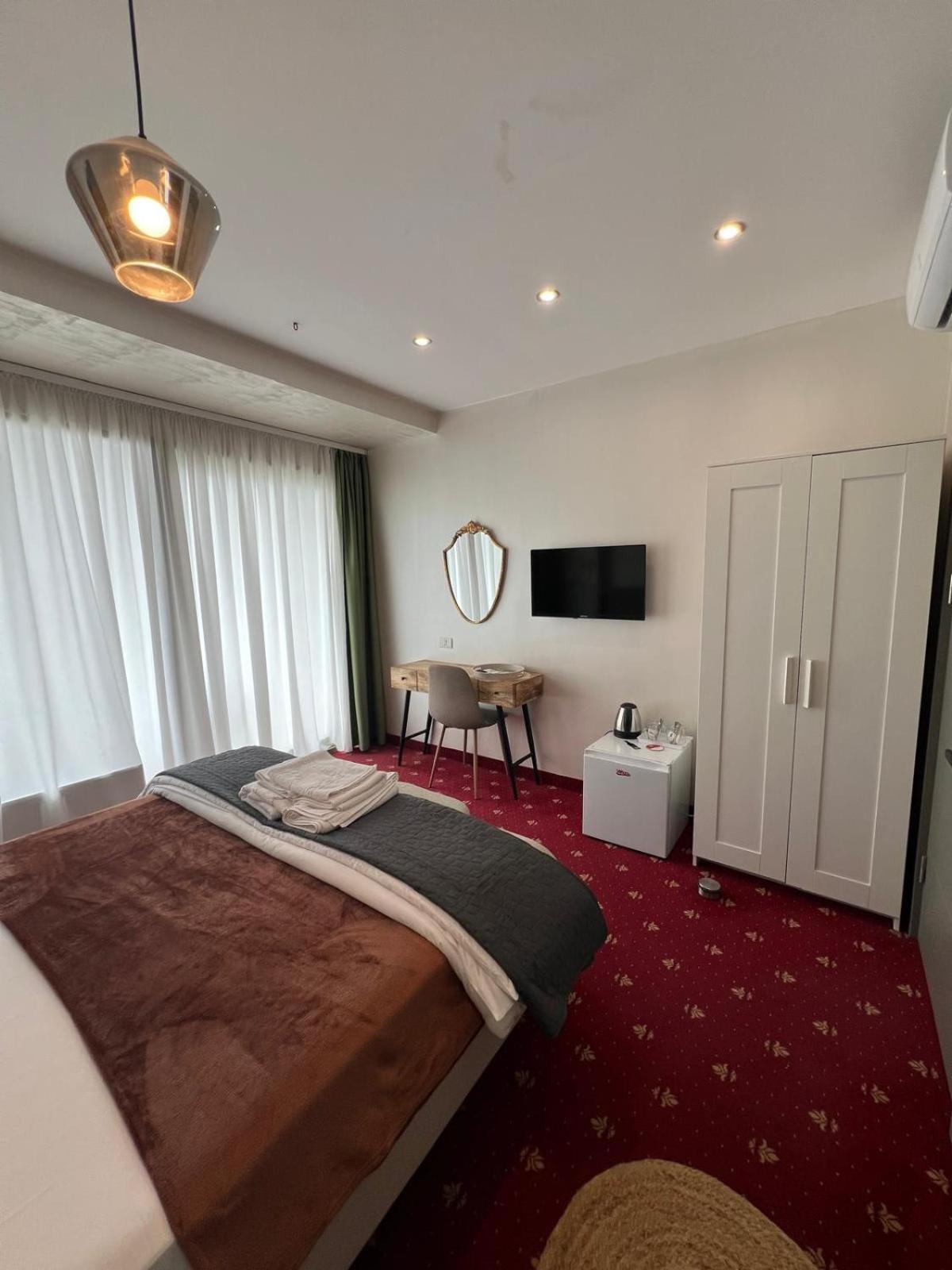White Boutique Hotel- Eforie Nord Eksteriør bilde